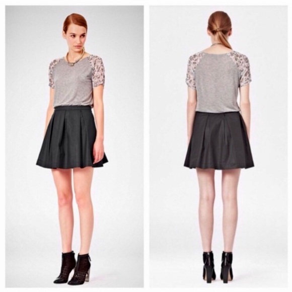 French Connection judy jegs pleated skirt Wmn’s Sz 2 - Picture 1 of 7